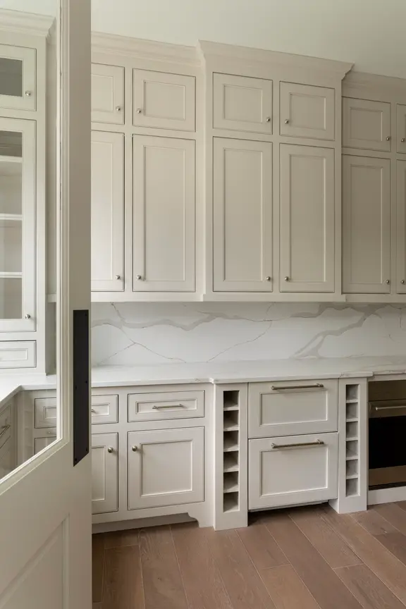 /webp/06/built-ins-custom-cabinetry-edc458-576.webp